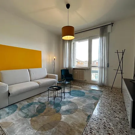 Apartment Big House-private Parking-12